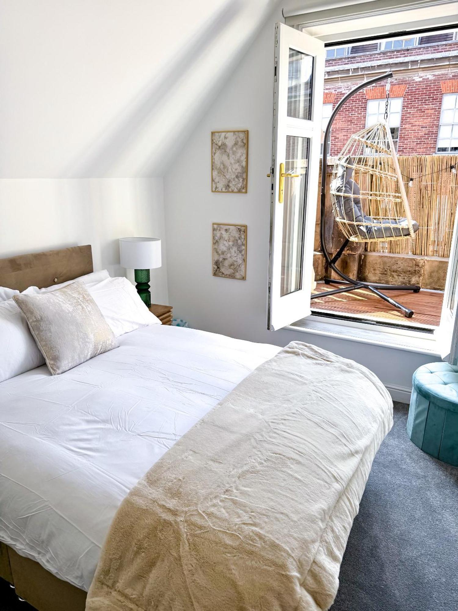 The Luxe Haven - Apartment Nottingham City Centre ภายนอก รูปภาพ