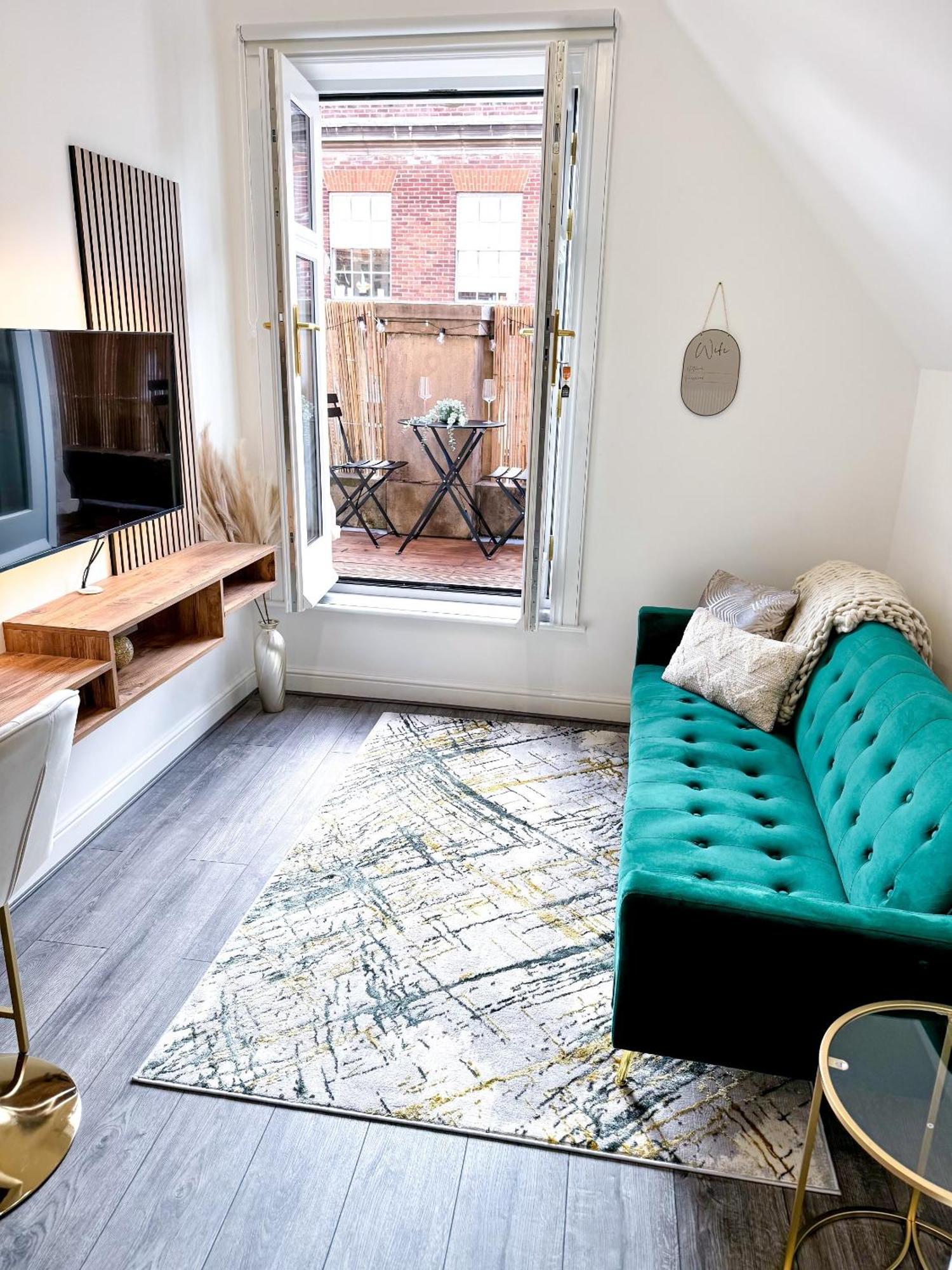 The Luxe Haven - Apartment Nottingham City Centre ภายนอก รูปภาพ